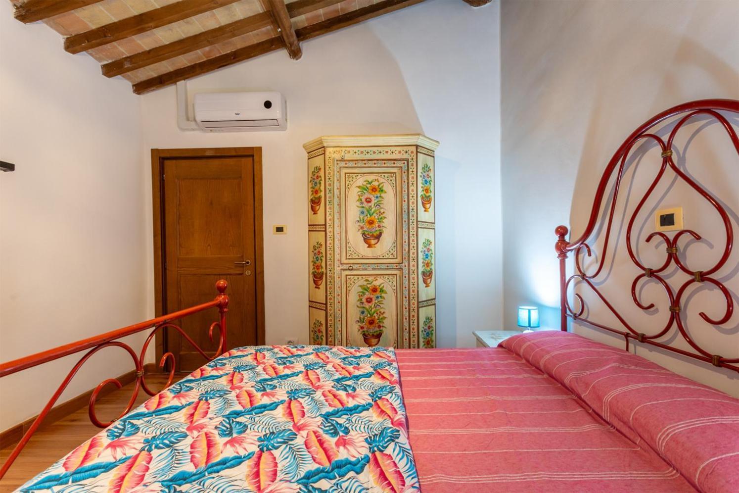 Maxi Paradiso - Guest House A Due Passi Dal Lago Trasimeno Torricella  Exterior photo
