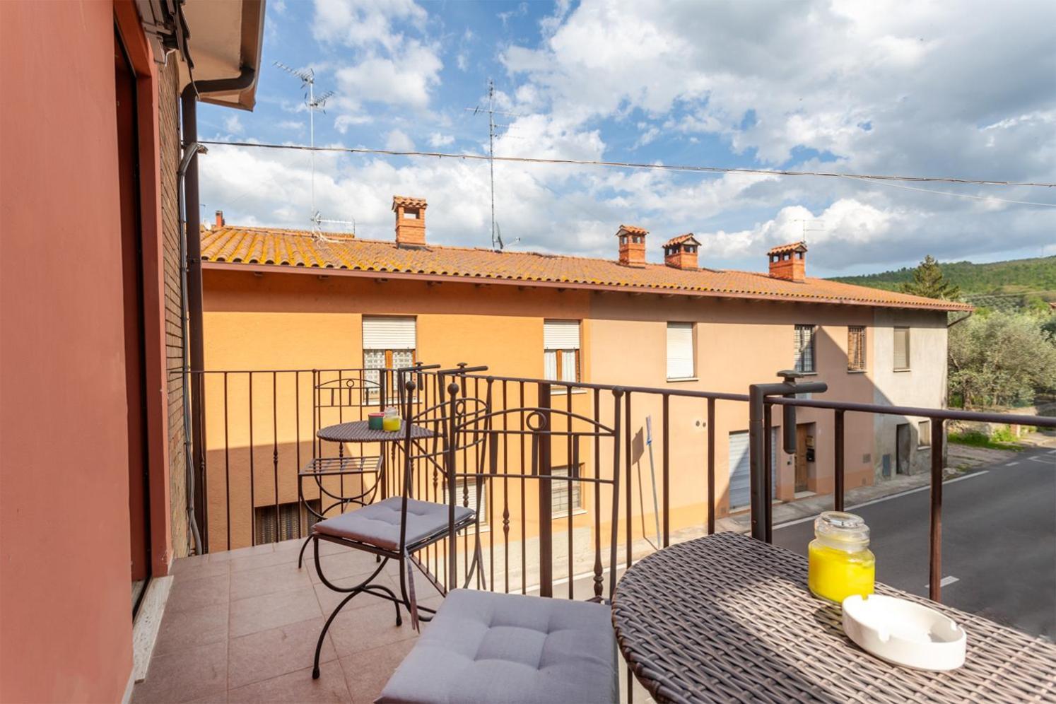 Maxi Paradiso - Guest House A Due Passi Dal Lago Trasimeno Torricella  Exterior photo