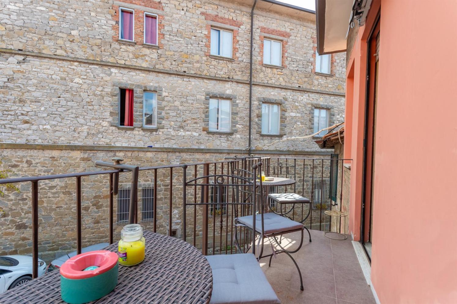 Maxi Paradiso - Guest House A Due Passi Dal Lago Trasimeno Torricella  Exterior photo